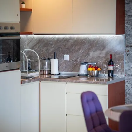 Adonis 201 * Zlatibor