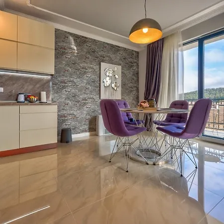 Apartment Adonis 201