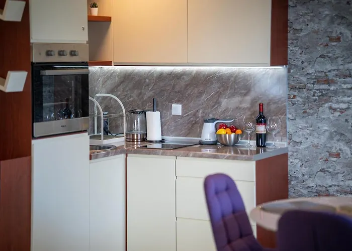 Adonis 201 * Zlatibor